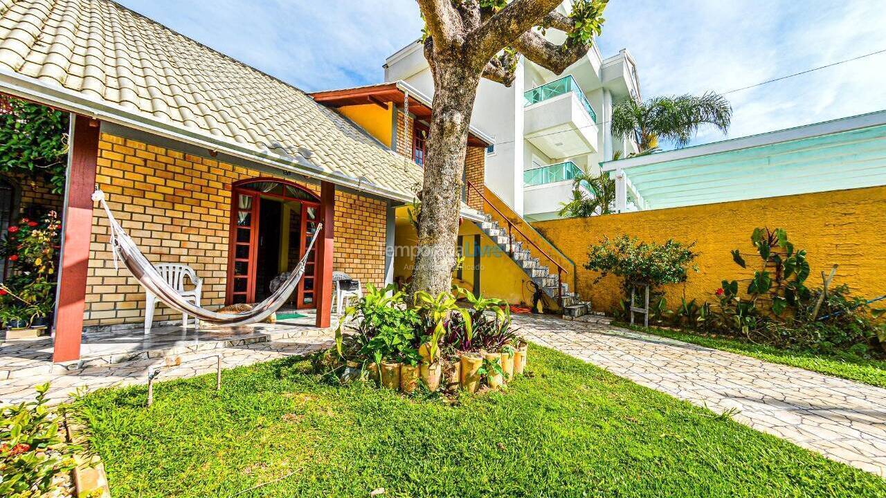 Casa para alquiler de vacaciones em Bombinhas (Bombinhas Centro)