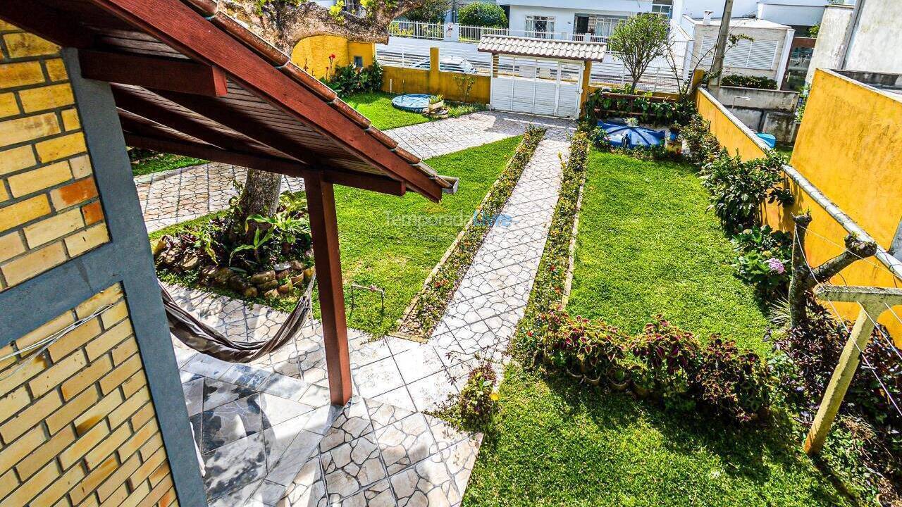 Casa para alquiler de vacaciones em Bombinhas (Bombinhas Centro)