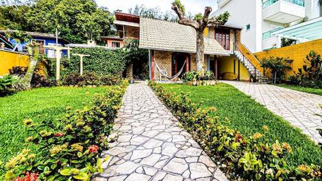 House for rent in Bombinhas - Bombinhas Centro