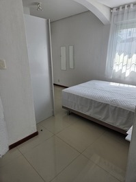 Itapema, Meia Praia. Very close to the sea and everything you need.