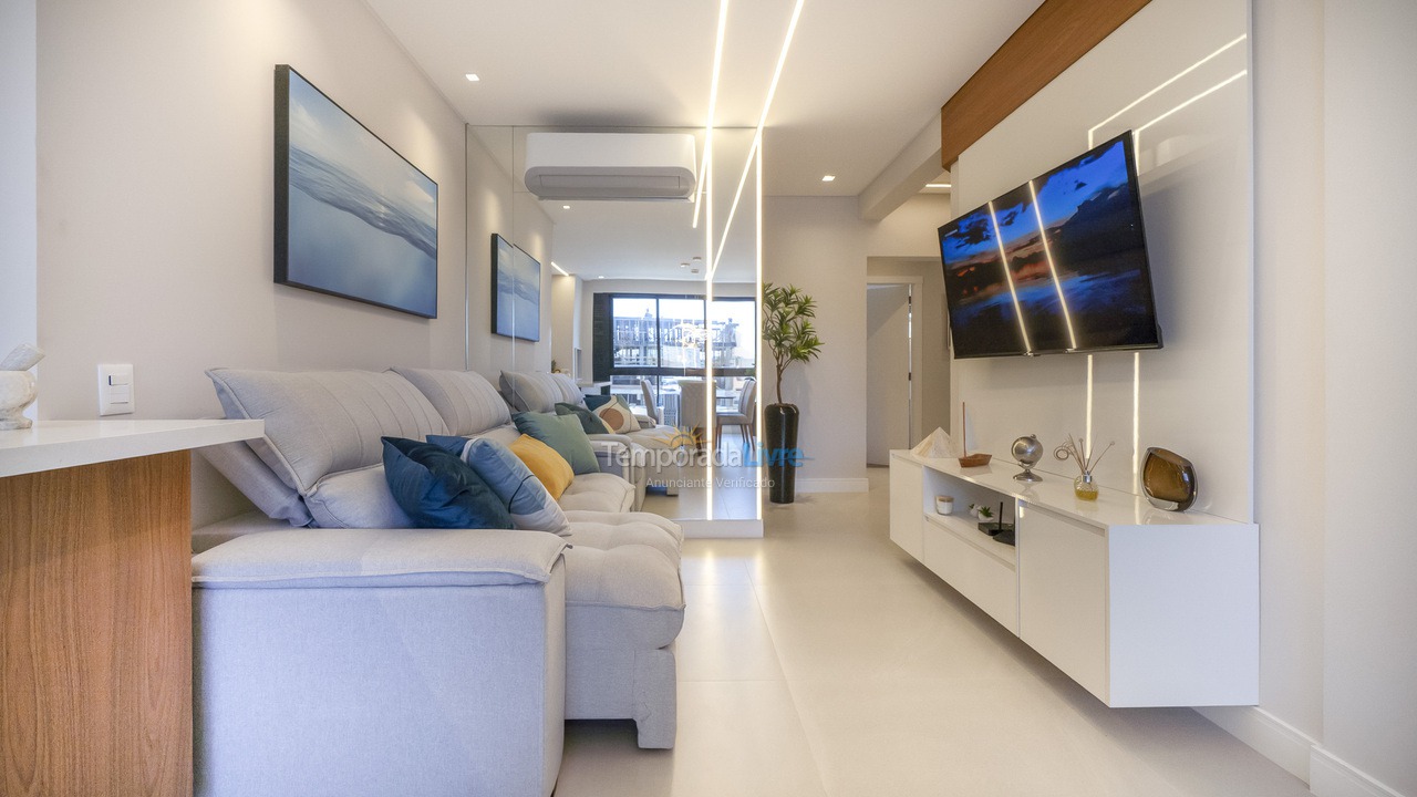 Casa para aluguel de temporada em Bombinhas (Praia de Bombas)