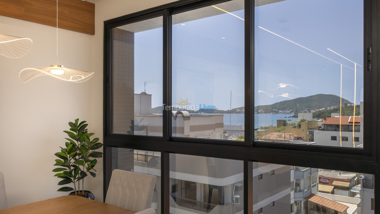 Casa para aluguel de temporada em Bombinhas (Praia de Bombas)