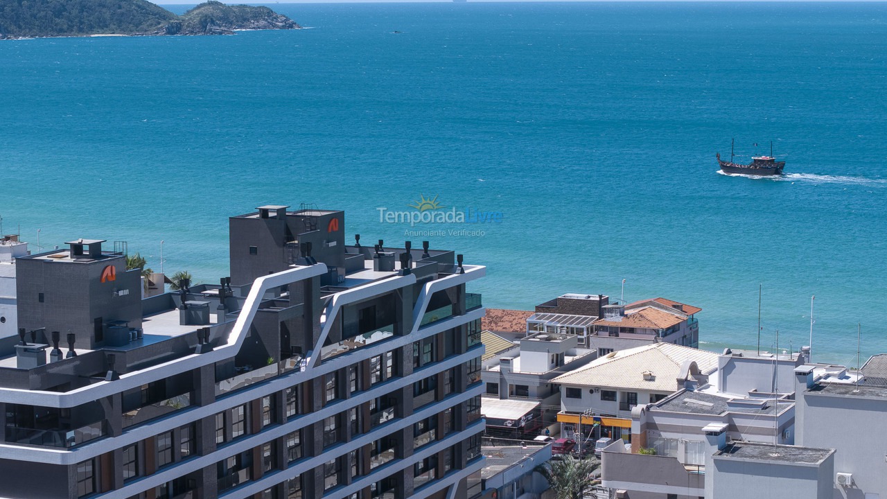 Casa para aluguel de temporada em Bombinhas (Praia de Bombas)