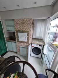 Great 2-bedroom apartment in Meia Praia.