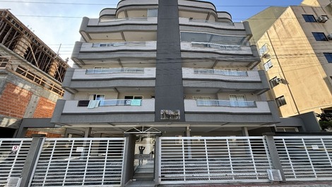 Apartment in Bombas for up to 5 people