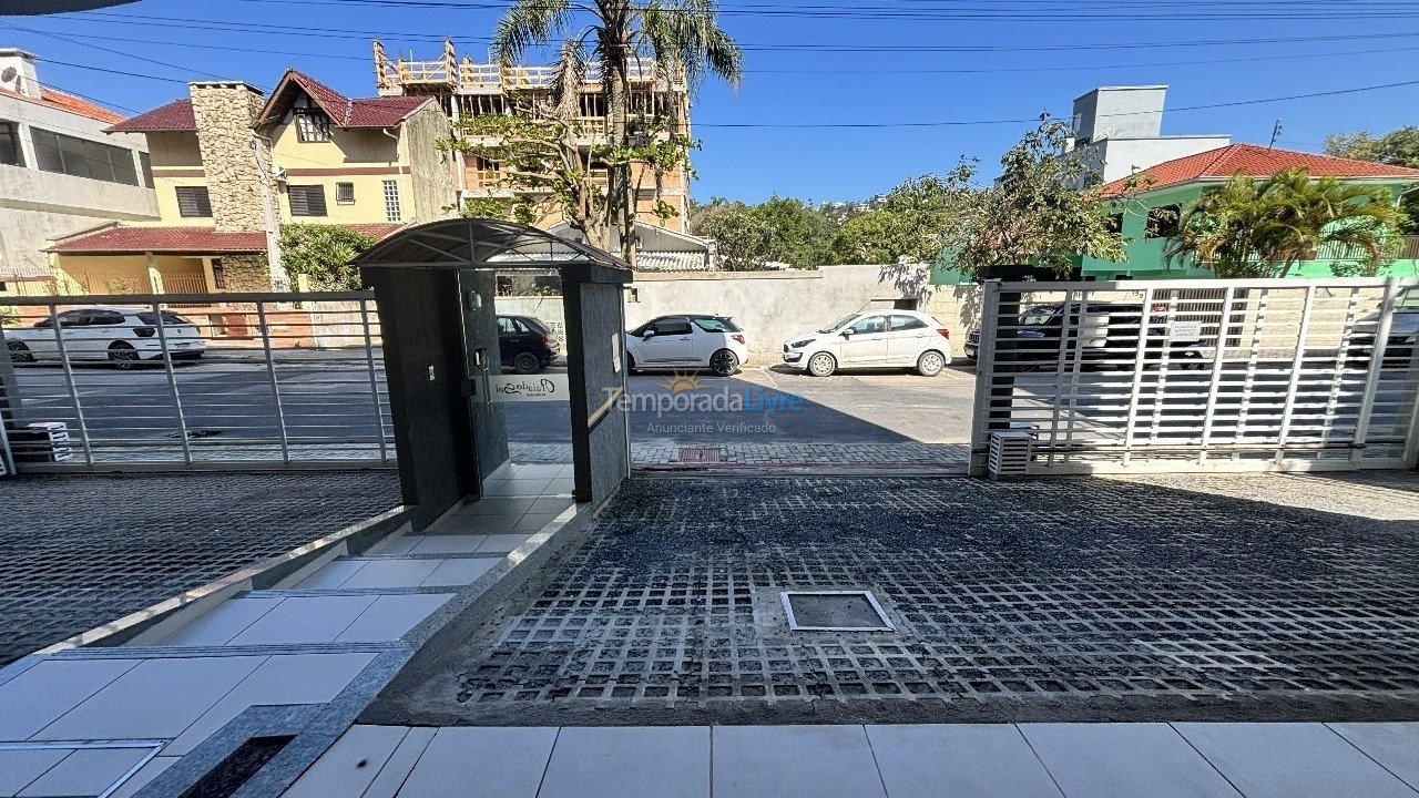 House for vacation rental in Bombinhas (Praia de Bombas)