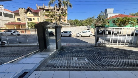 Apartment in Bombas for up to 5 people