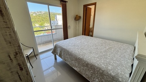 Apartment in Bombas for up to 5 people