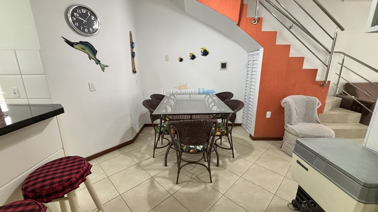House for vacation rental in Bombinhas (Praia de Bombas)