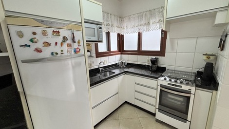 Semi-detached house for up to 8 people in Bombas