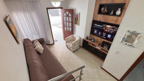 Semi-detached house for up to 8 people in Bombas