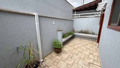 Semi-detached house for up to 8 people in Bombas