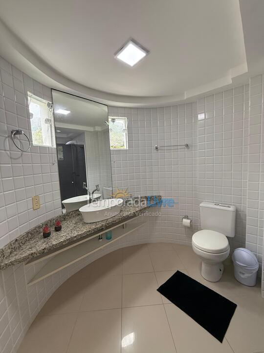 Apartamento para alquiler de vacaciones em Bombinhas (Praia de Quatro Ilhas)