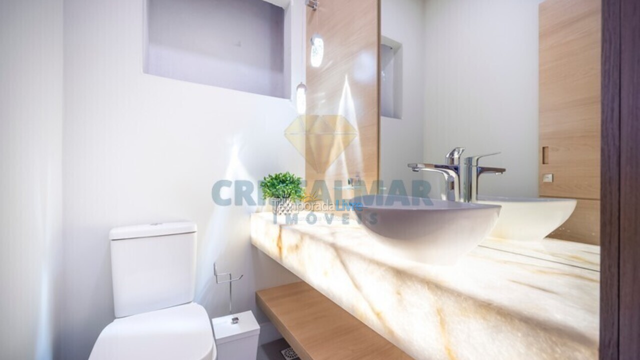 Casa para alquiler de vacaciones em Bombinhas (Praia de Bombas)