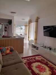 Casa de Temporada em Porto Belo | Próxima à Praia do Perequê