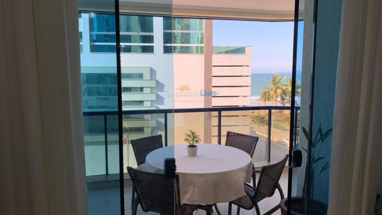 Apartamento para aluguel de temporada em Itapema (Meia Praia)