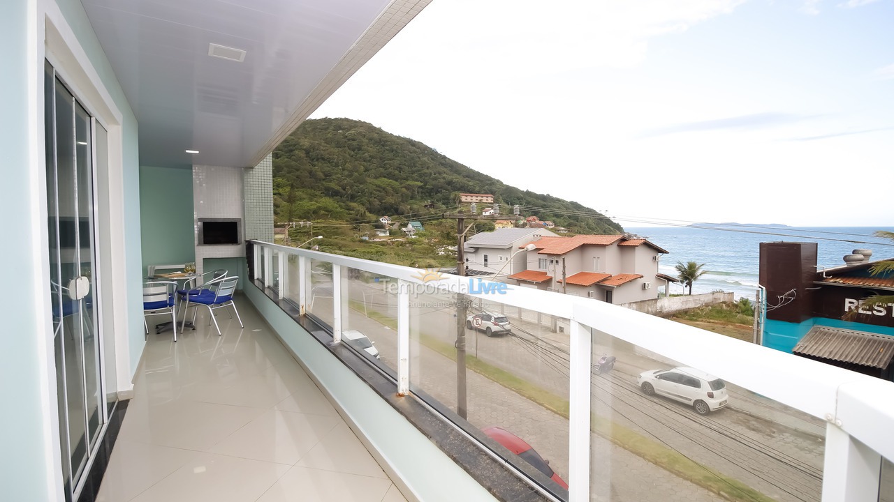 Apartamento para alquiler de vacaciones em Bombinhas (Praia de Quatro Ilhas)