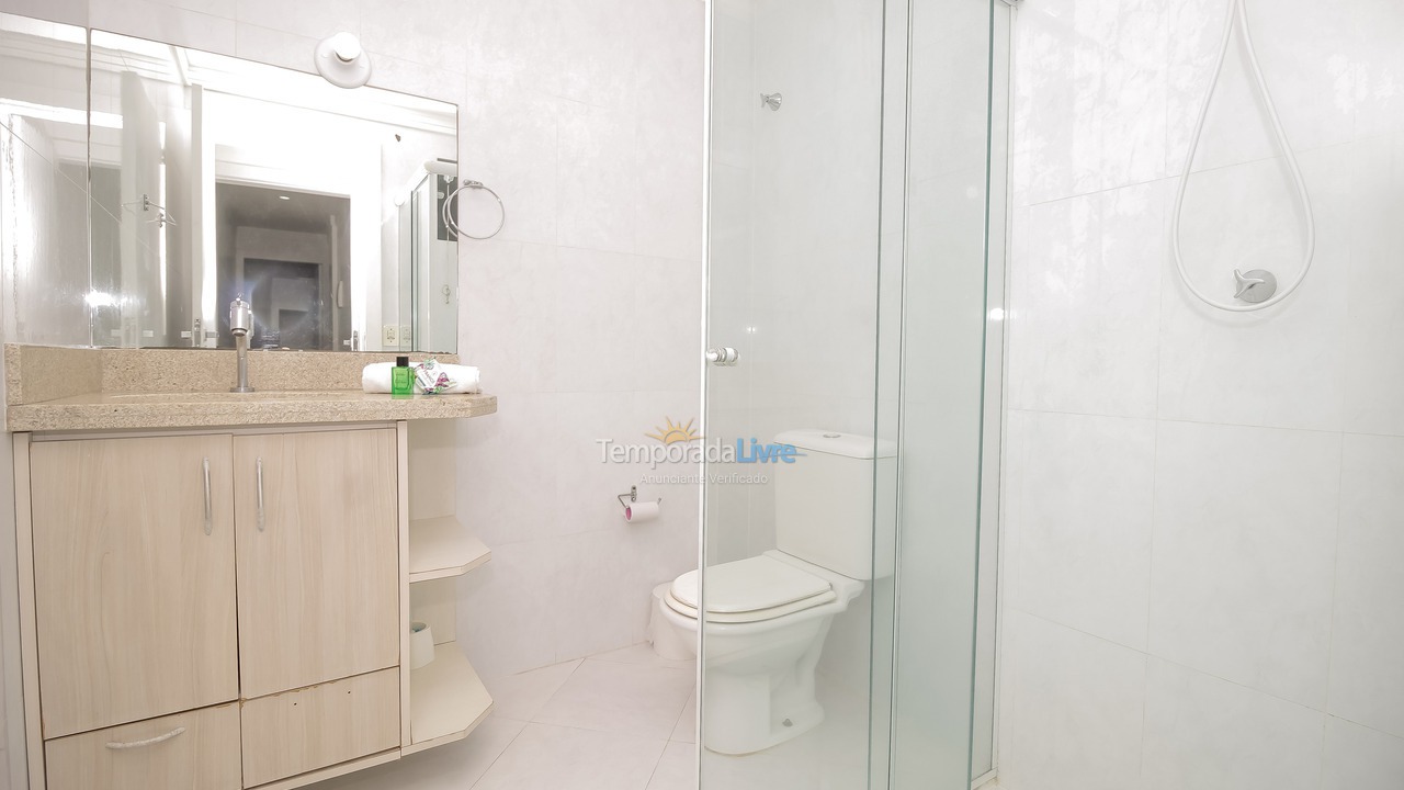 Apartamento para alquiler de vacaciones em Bombinhas (Praia de Quatro Ilhas)