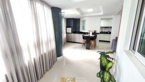 2 Dormitorios a 200 metros da praia Balneario Camboriu