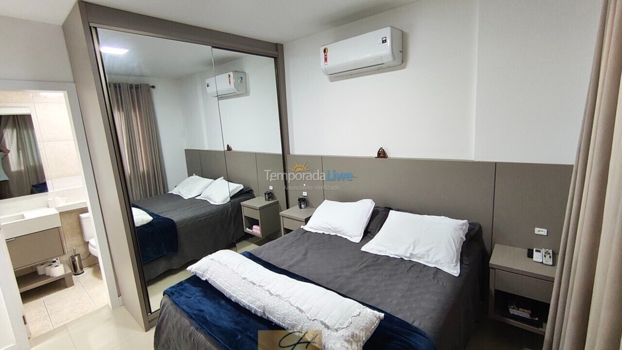 Apartamento para aluguel de temporada em Balneário Camboriú (Centro)