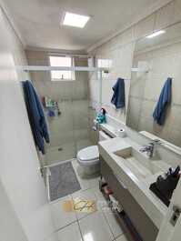 2 Dormitorios a 200 metros da praia Balneario Camboriu