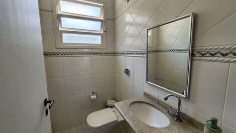 Casa com 4 suítes a apenas 50m da praia de Itamambuca