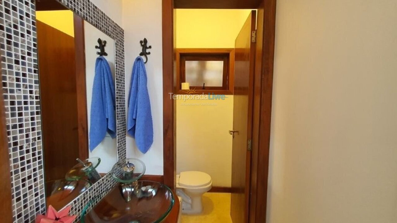 Casa para aluguel de temporada em Ubatuba (Itamambuca)