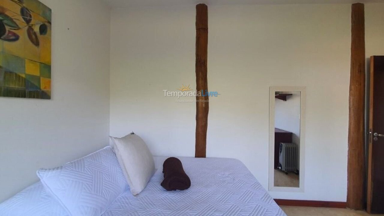 Casa para aluguel de temporada em Ubatuba (Itamambuca)
