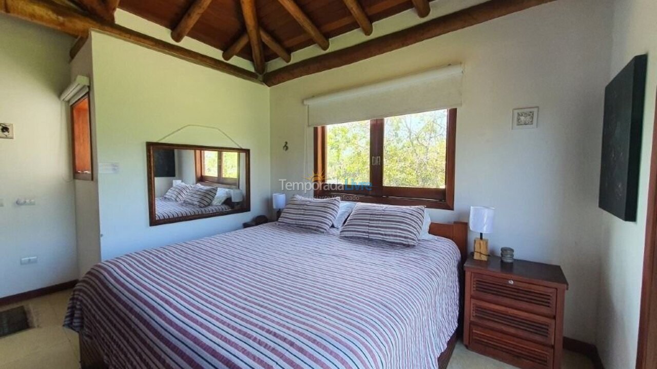 Casa para aluguel de temporada em Ubatuba (Itamambuca)