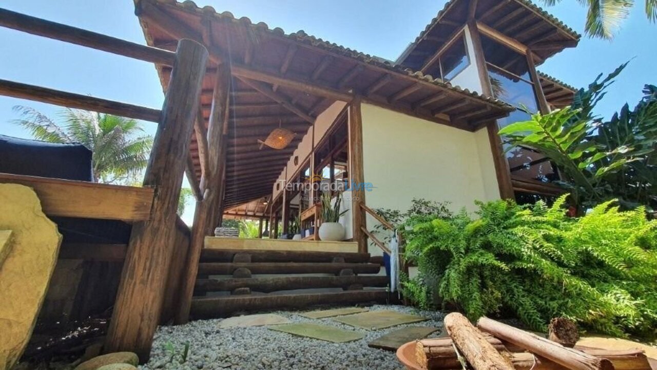 Casa para aluguel de temporada em Ubatuba (Itamambuca)