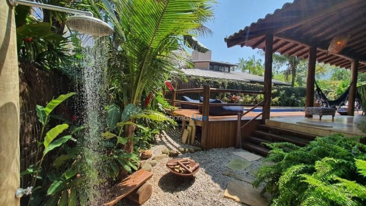 Casa para aluguel de temporada em Ubatuba (Itamambuca)