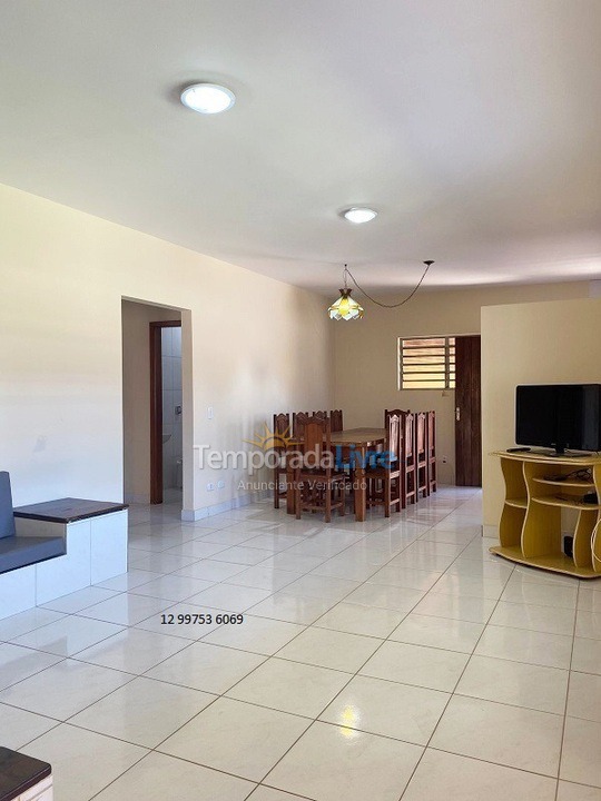 Casa para alquiler de vacaciones em Ubatuba (Maranduba)