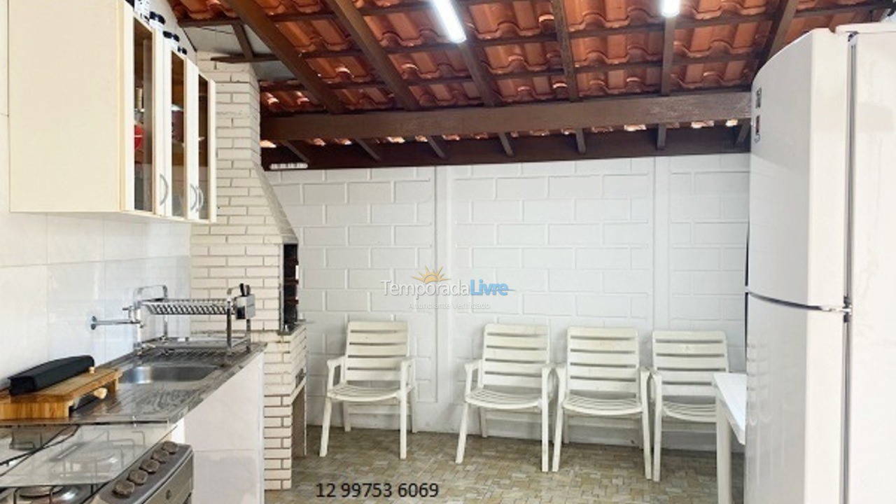 Casa para alquiler de vacaciones em Ubatuba (Maranduba)