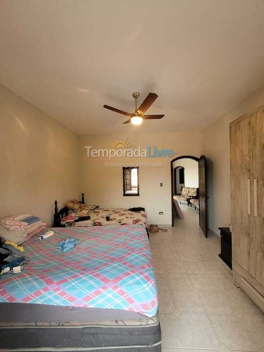 Casa para aluguel de temporada em Bertioga (São Lourenço)