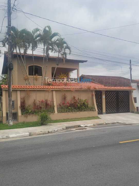 Casa para aluguel de temporada em Bertioga (São Lourenço)