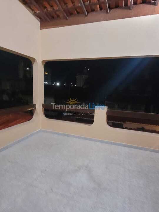 Casa para aluguel de temporada em Bertioga (São Lourenço)