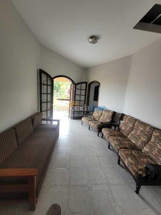 Casa para aluguel de temporada em Bertioga (São Lourenço)