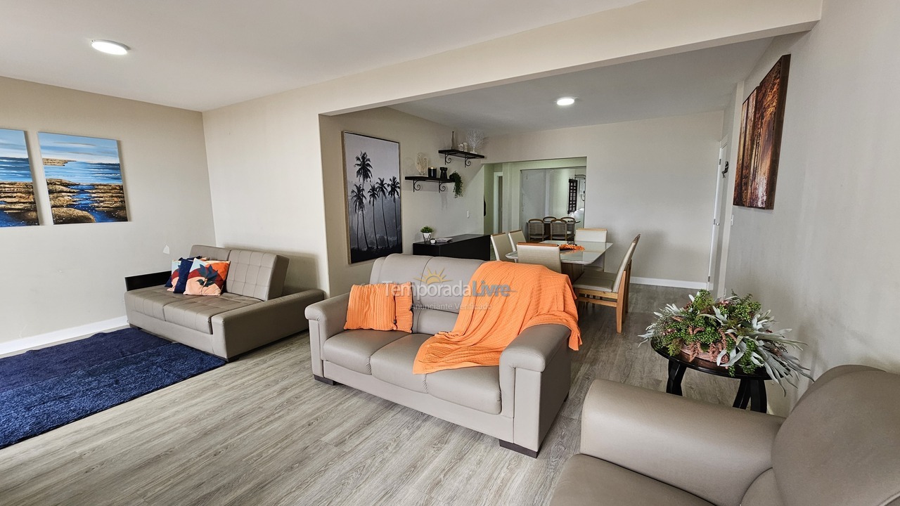 Apartamento para aluguel de temporada em Itapema (Meia Praia)