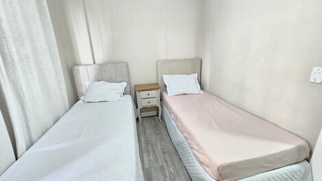 4 QUARTOS SENDO UMA SUÍTE