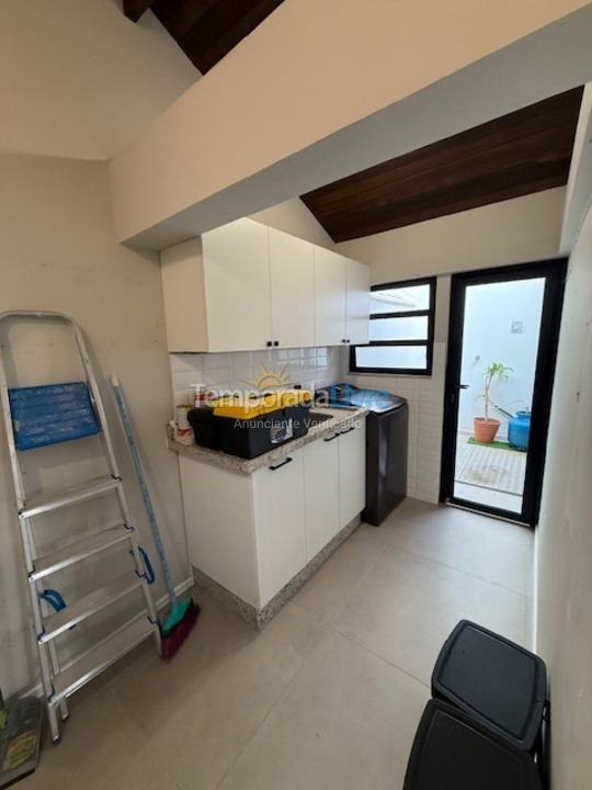 Casa para aluguel de temporada em São Francisco do Sul (Prainha)