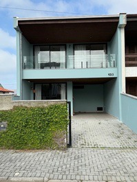 Casa para alugar em São Francisco do Sul - Prainha