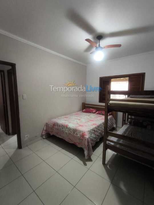 Casa para aluguel de temporada em Ubatuba (Lagoinha)