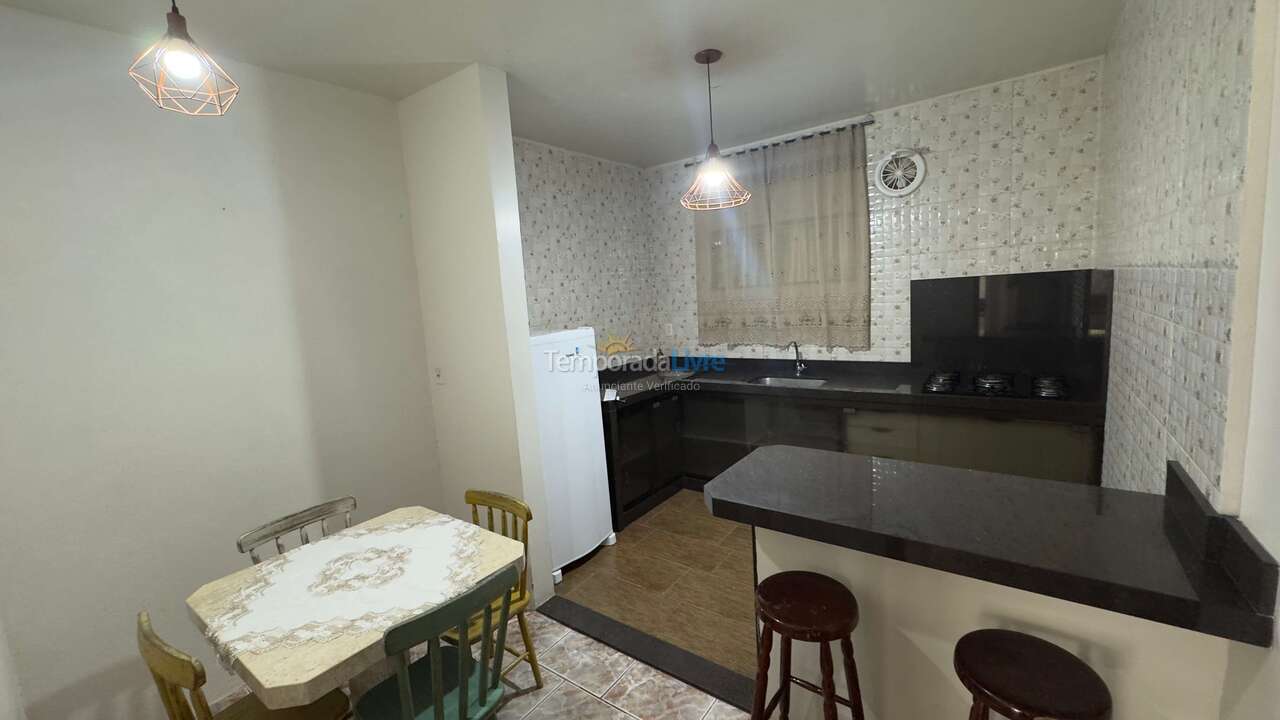 Casa para aluguel de temporada em Porto Belo (Vila Nova)