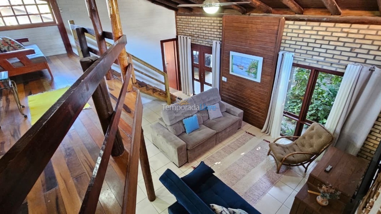Casa para aluguel de temporada em Imbituba (Praia do Rosa)