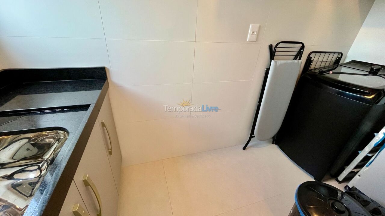 Apartamento para aluguel de temporada em Porto Belo (Perequê)