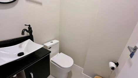 Belíssimo apartamento com 3 suítes no Perequê - Porto Belo