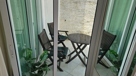 MEJOR CURSO DE COPACABANA 3 HABITACIONES CON GARAJE PARA 8 PERSONAS