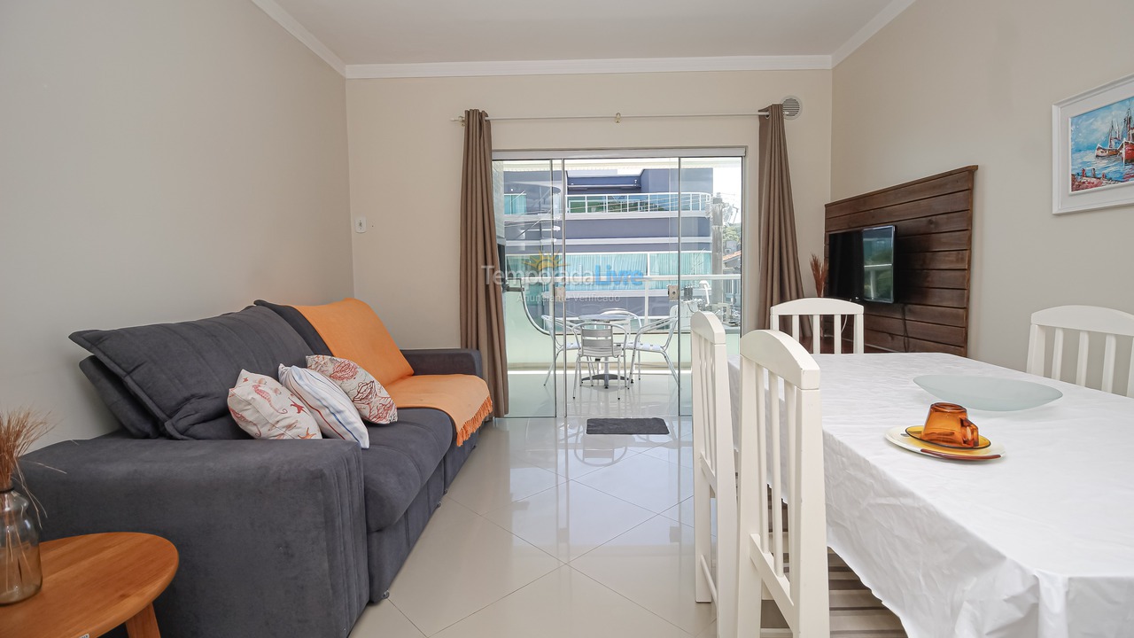 Apartamento para aluguel de temporada em Bombinhas (Praia de Quatro Ilhas)