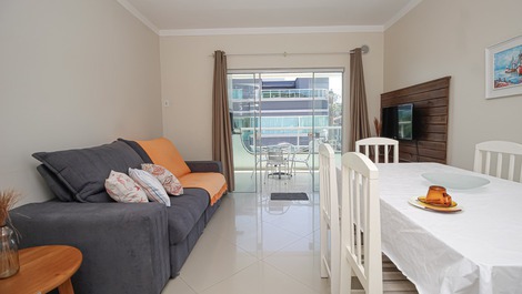 Apartamento com 2 suítes e linda vista para a Praia de Quatro Ilhas