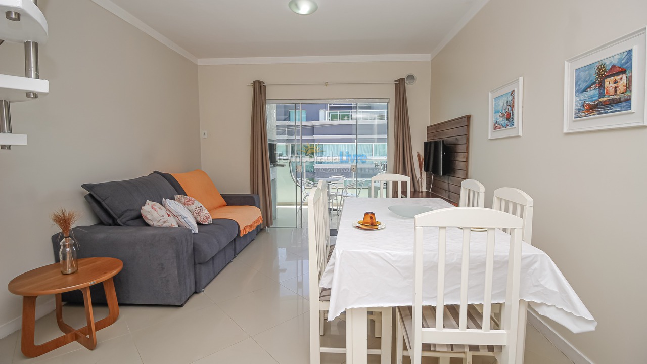 Apartamento para aluguel de temporada em Bombinhas (Praia de Quatro Ilhas)